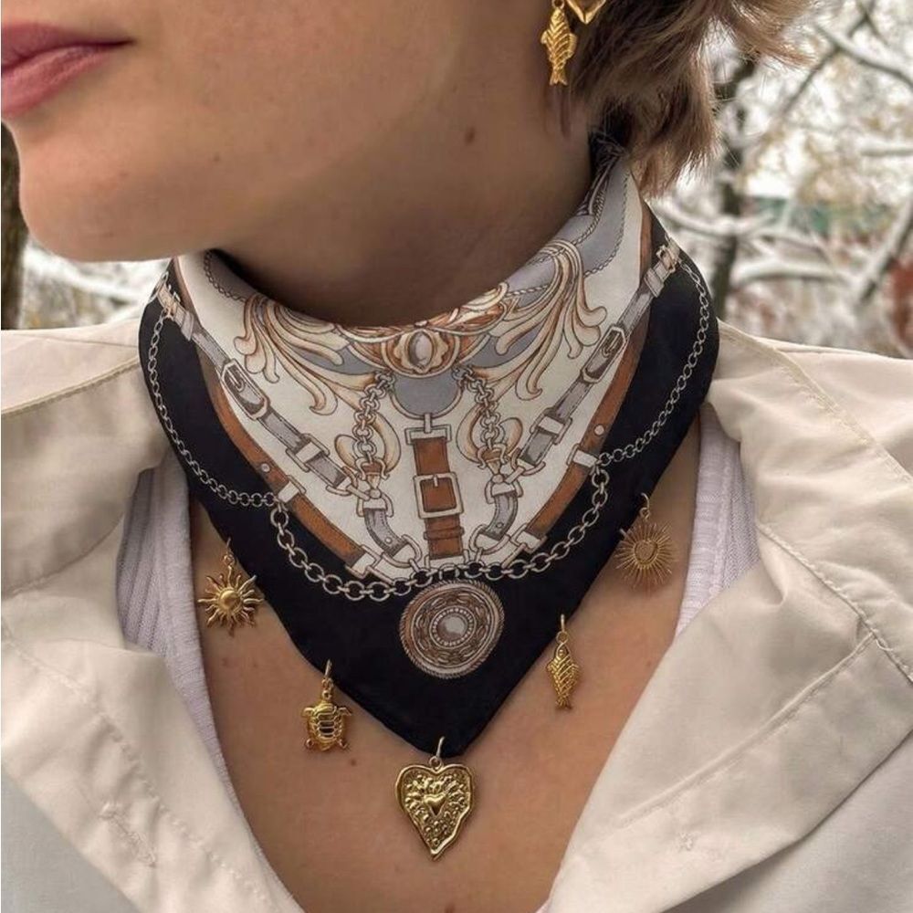 Gold Accented White Chain Scarf N1396